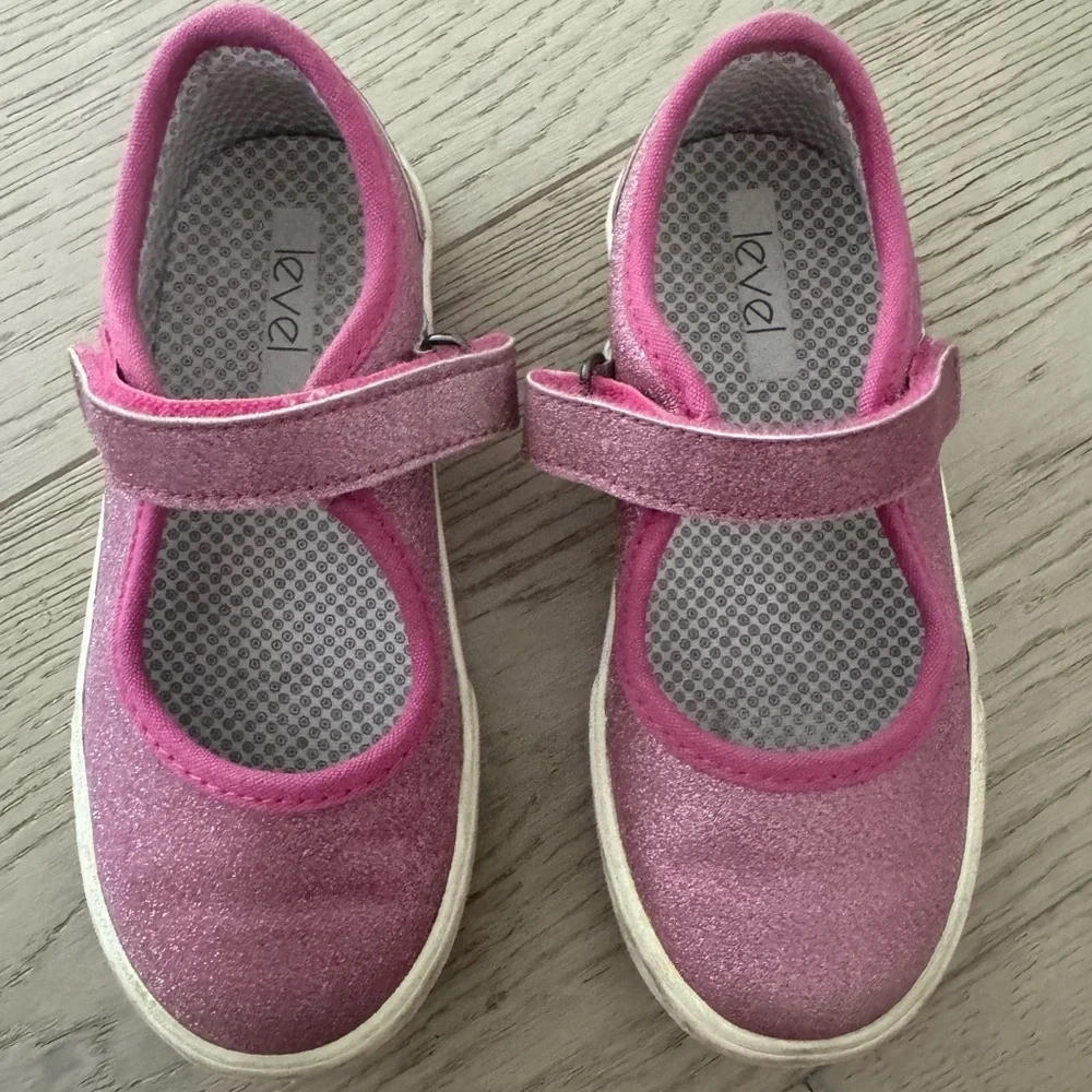 Level Girls Dazzler Hot Pink Size 11
